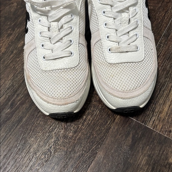 CHANEL ladies m Black and White Mesh Sneakers size 9.5 - Picture 3 of 6
